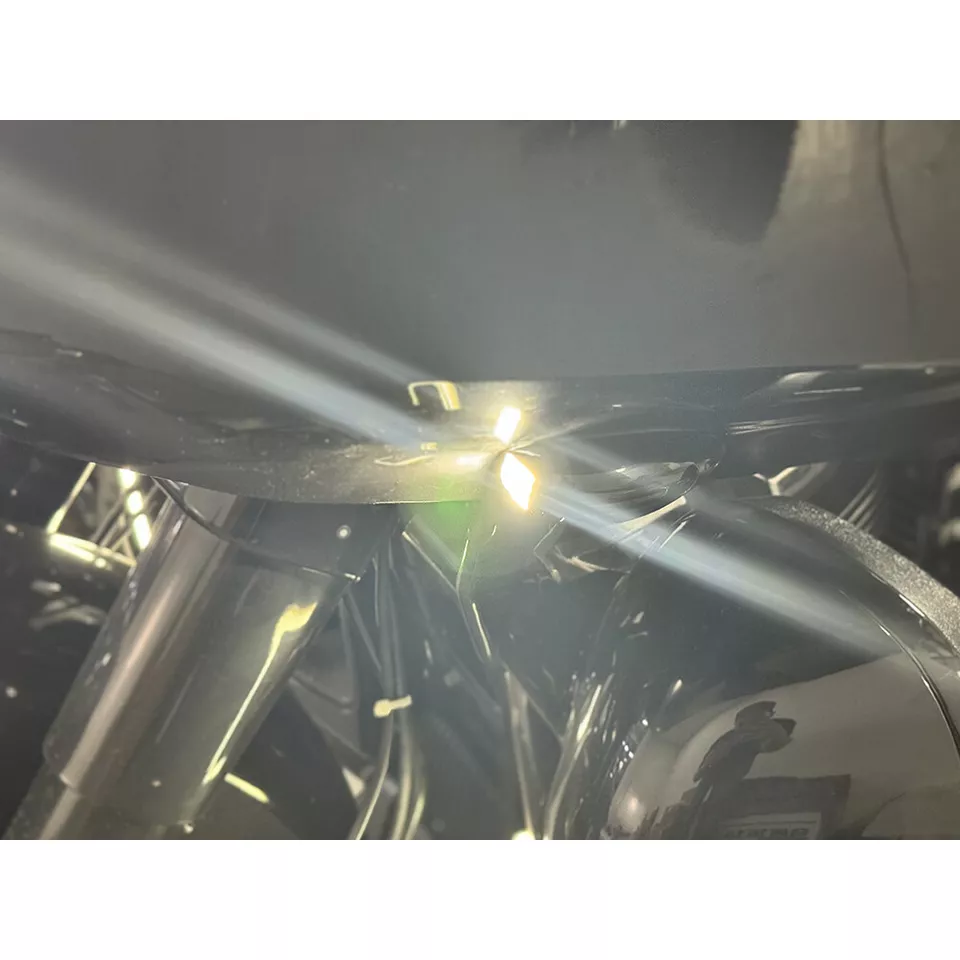 Front LED Turn Signals for Harley Davidson Road Glide '15-up - Image 9
