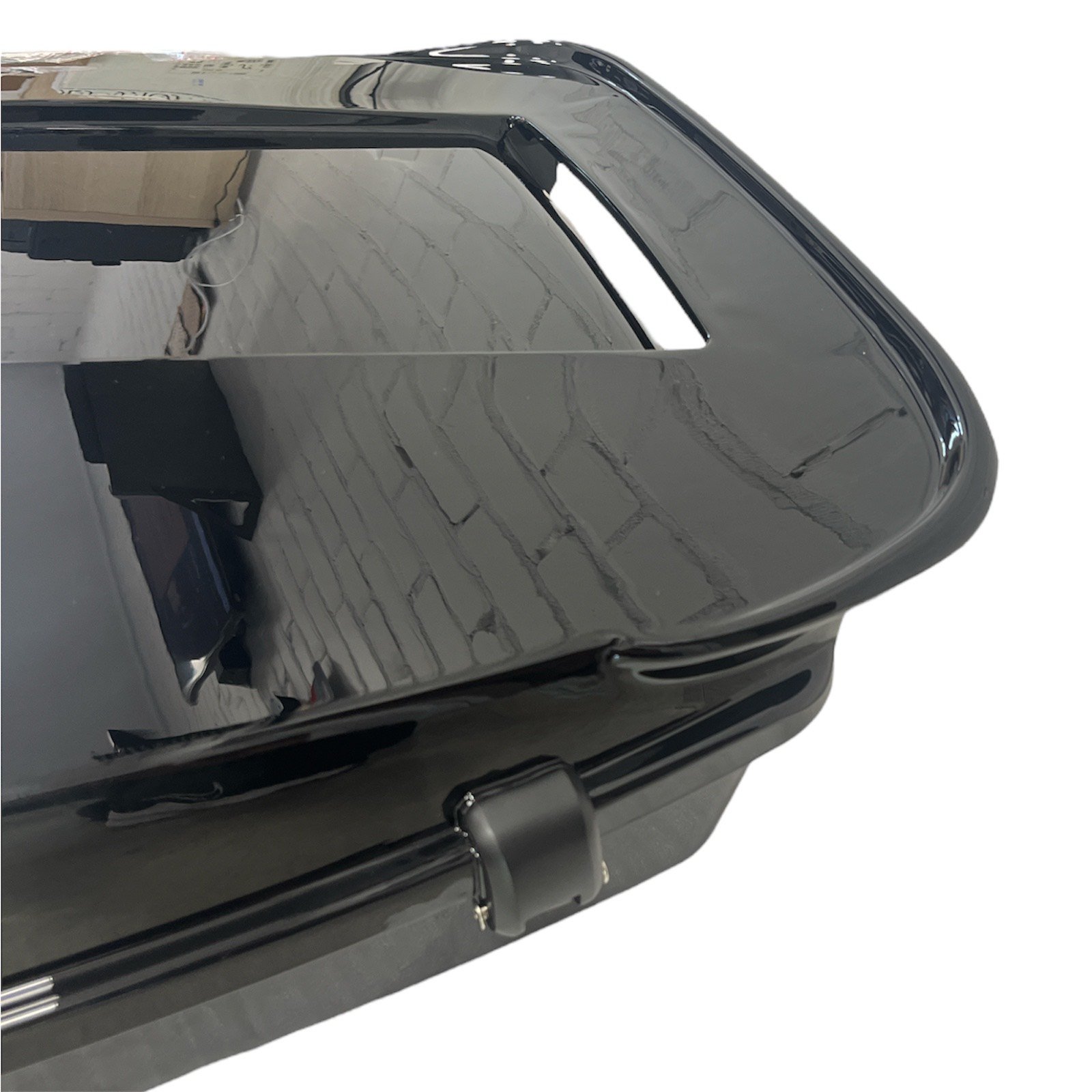 Aggressive Chopped Tour Pack for Harley Davidson Touring - Image 3